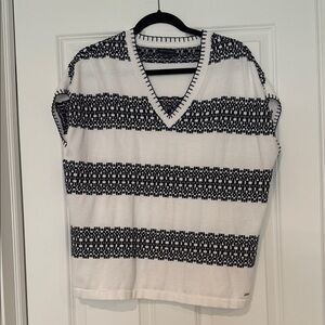 Tommy Hilfiger Navy and White Knit Sweater